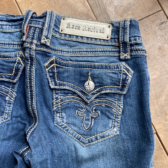 Women’s Rock Revival jeans size 30 - Picture 7 of 9